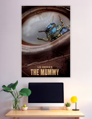 Scarab beetle in mummified eye The Mummy poster